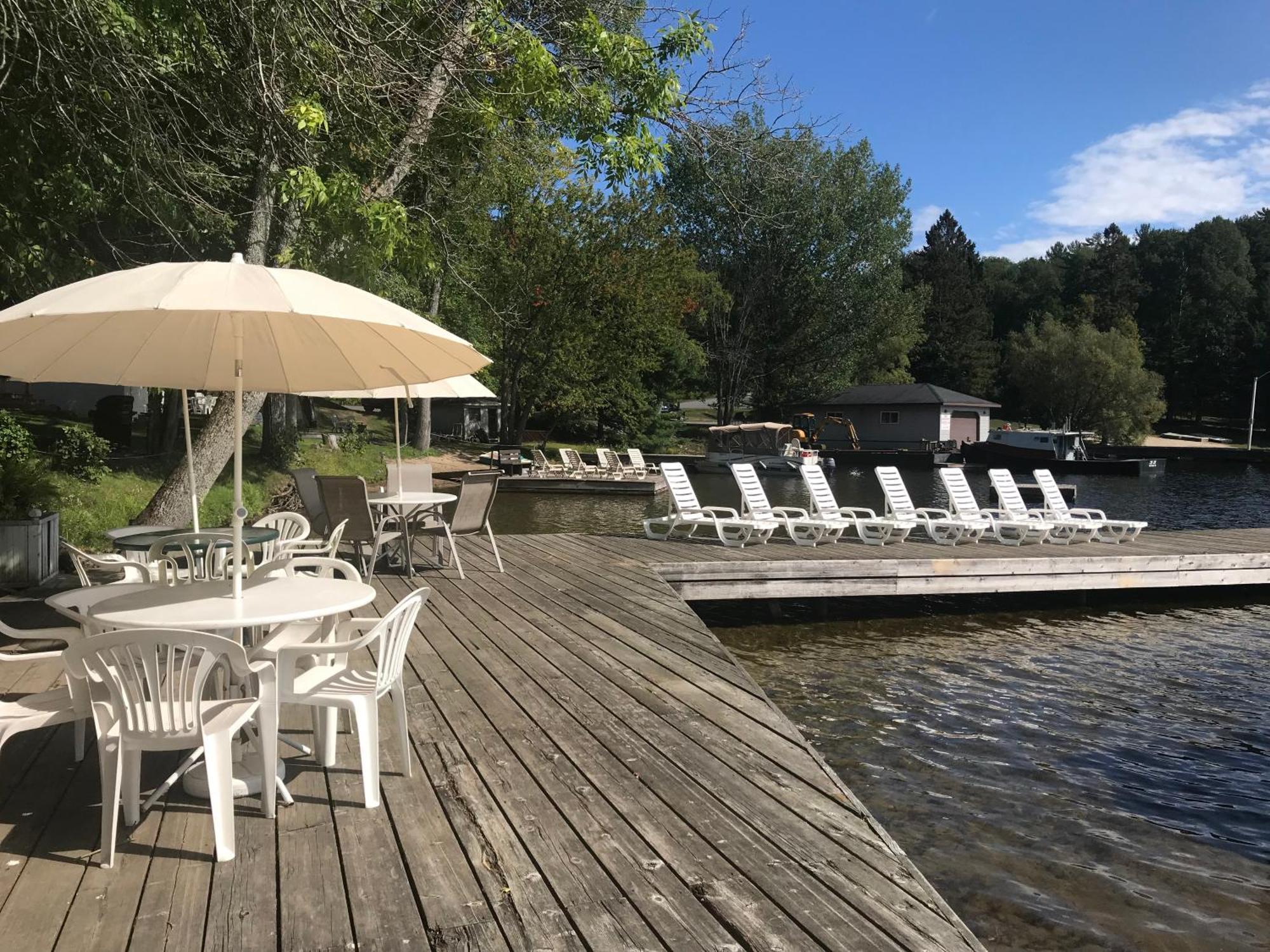 Beachside On Lake Muskoka ميناء كارلينج المظهر الخارجي الصورة